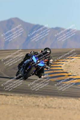 media/Dec-10-2023-SoCal Trackdays (Sun) [[0ce70f5433]]/Turn 12 (2pm)/